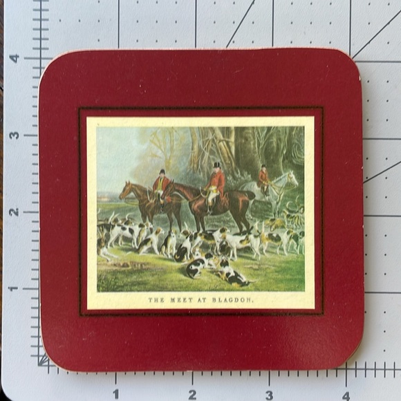 Clover Leaf Table Mats/coasters, 5 of 6 coasters in original box, fox hunt motif - Picture 5 of 7